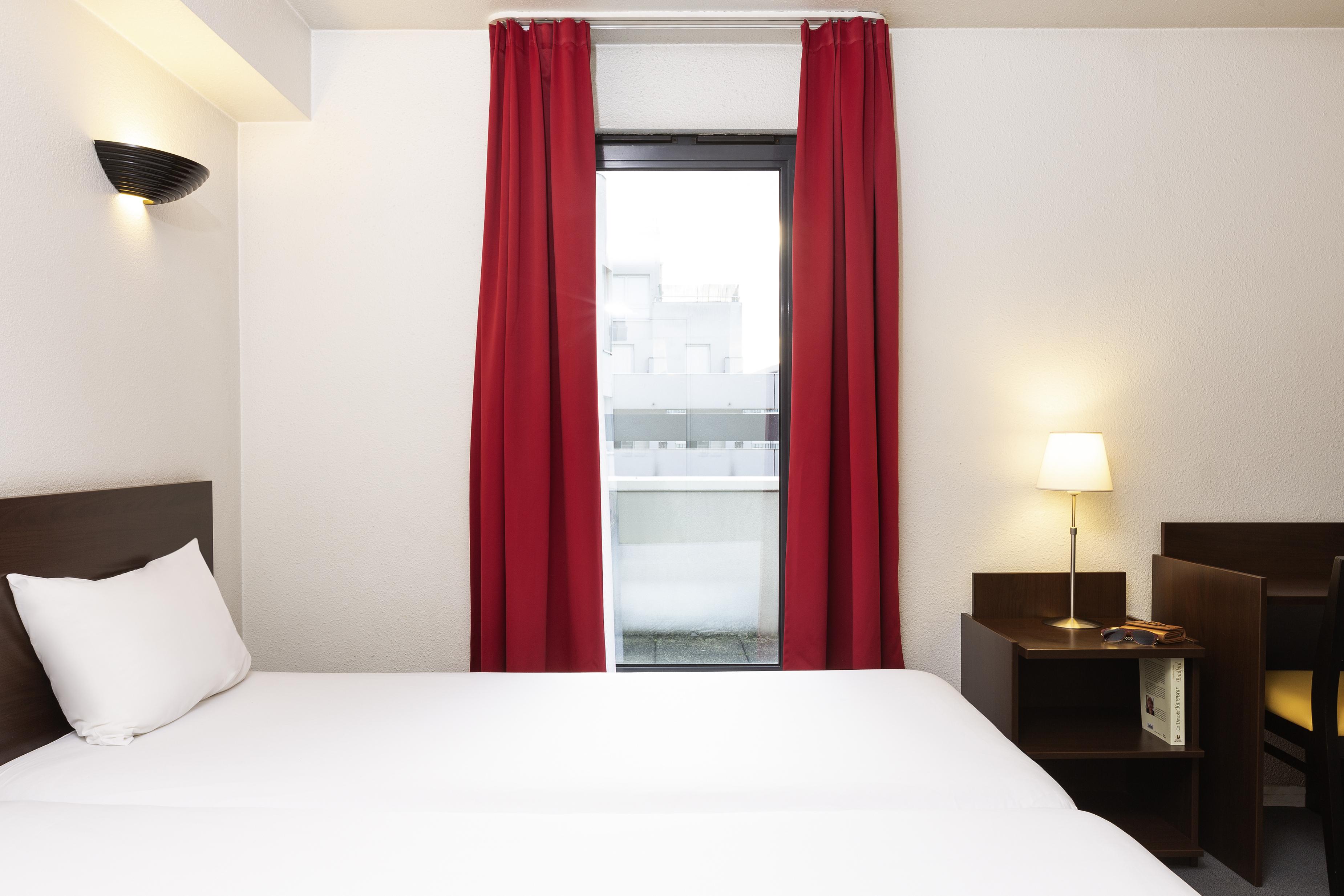 Aparthotel Adagio Access La Defense - Leonard De Vinci Courbevoie Dış mekan fotoğraf