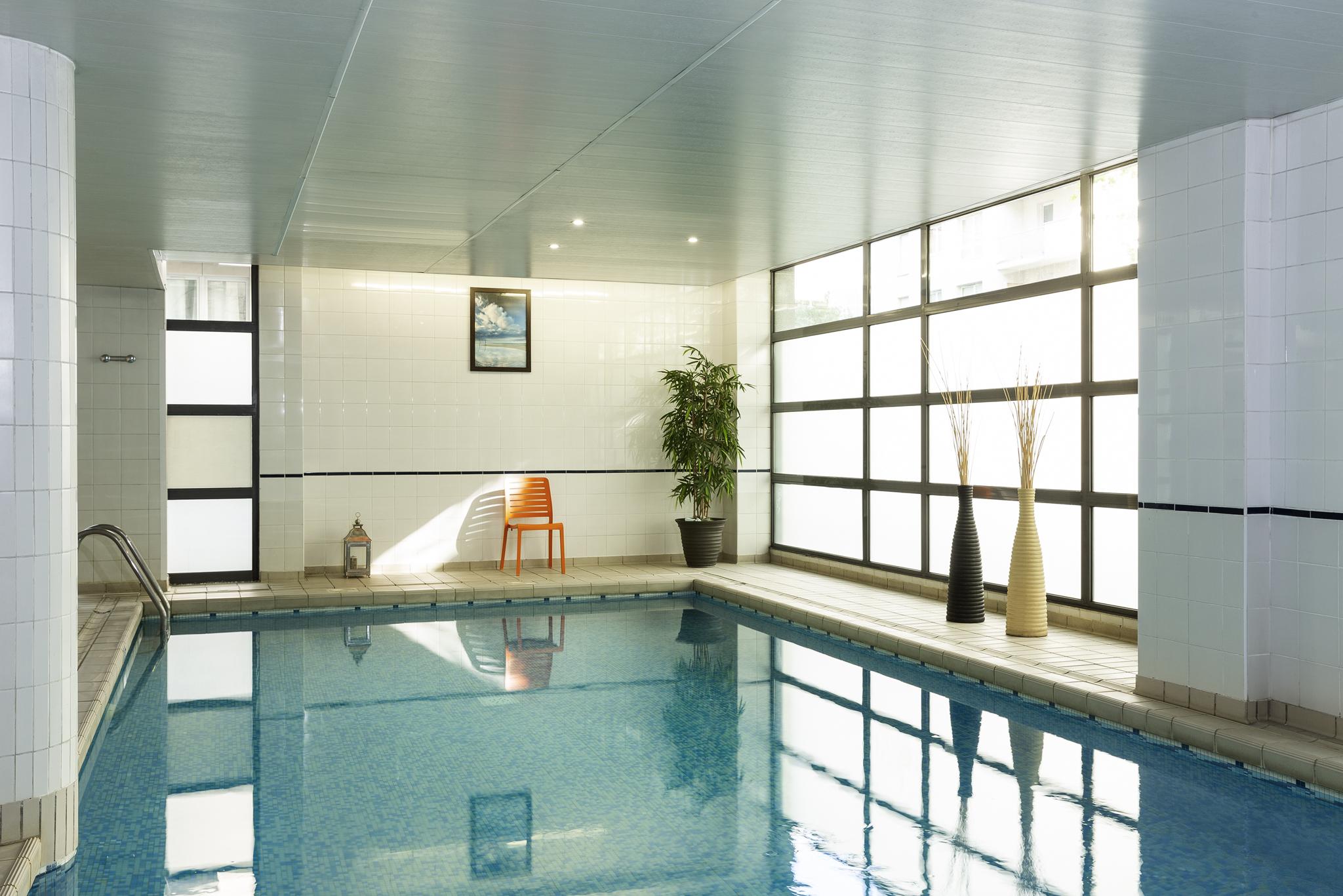 Aparthotel Adagio Access La Defense - Leonard De Vinci Courbevoie Dış mekan fotoğraf